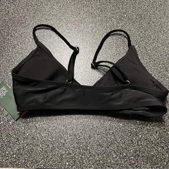 4/$20 Wild Fable Black Scoop Front Bikini Top Size M (NWT) - Picture 3 of 5